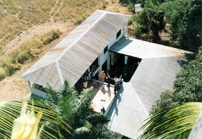 Ifakara Haus von oben -  Klicken für Vergrösserung